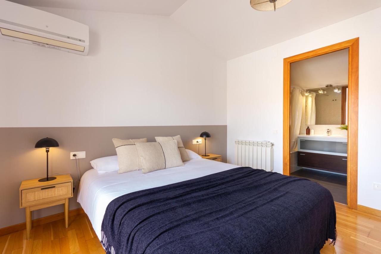 Apartamento Elegante Duplex En Terrassa, Barcelona Exterior foto